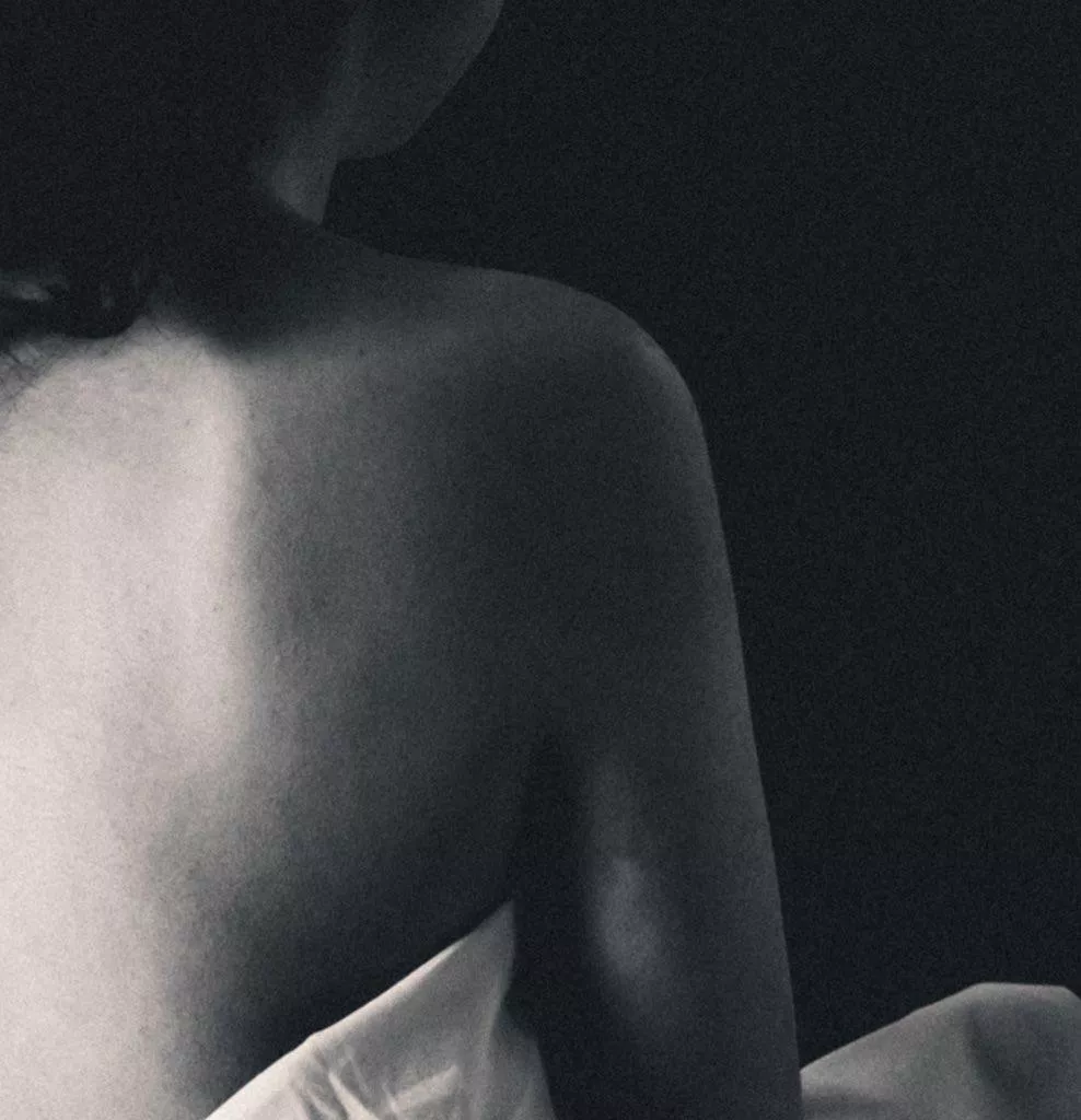 [F] I miss posting some b&w pics, so here I come! posted by HellfireLady