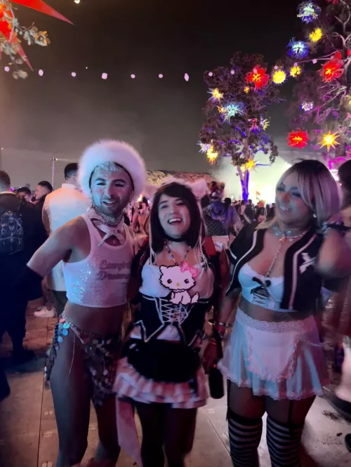 Finally went all out and I couldn’t be happier (me in the middle) by DabFoot