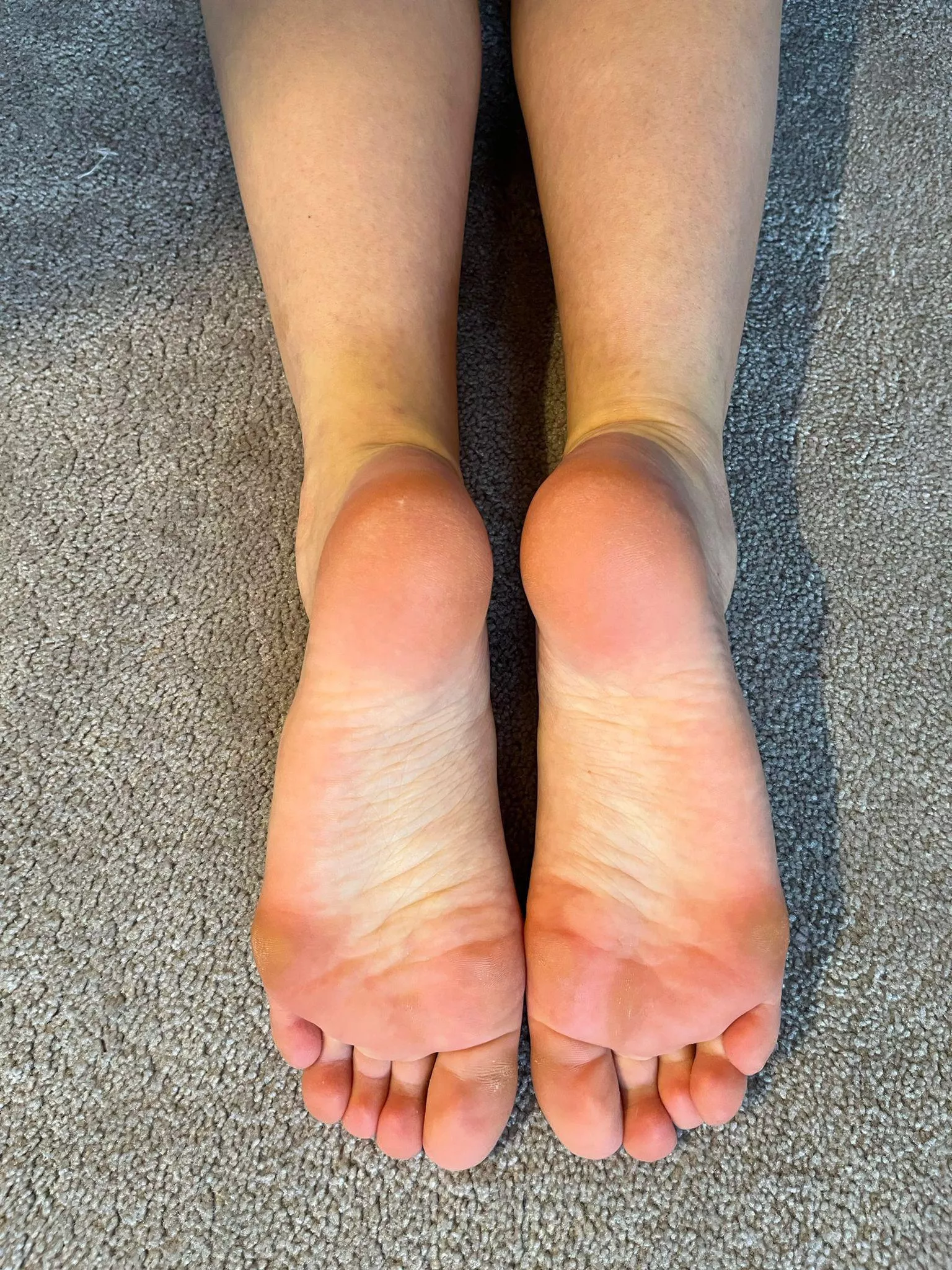 I bet they would look Good in your Face😈 posted by DiamondAmyyy