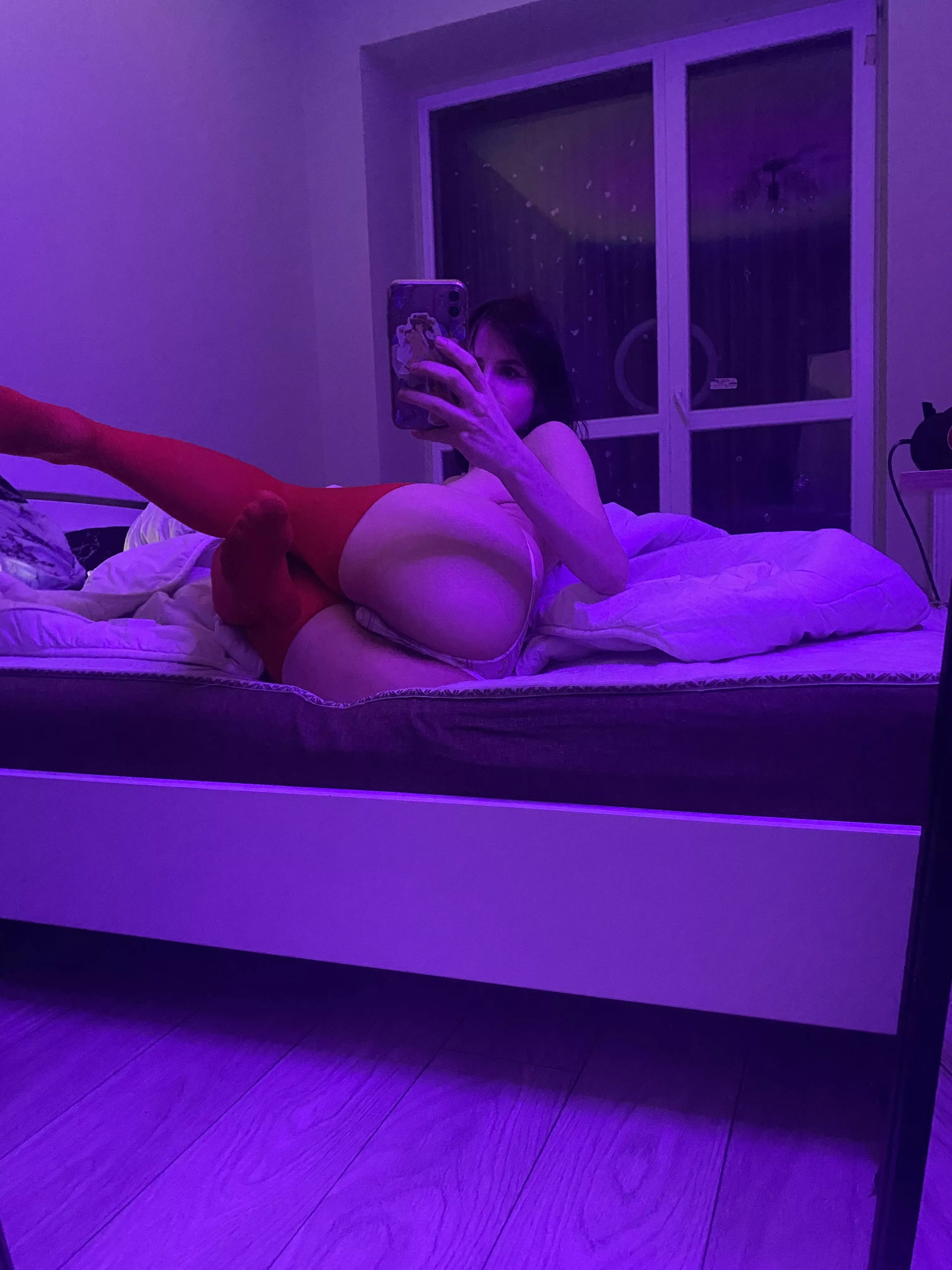 I can just leave this picture here :) posted by frannyreed