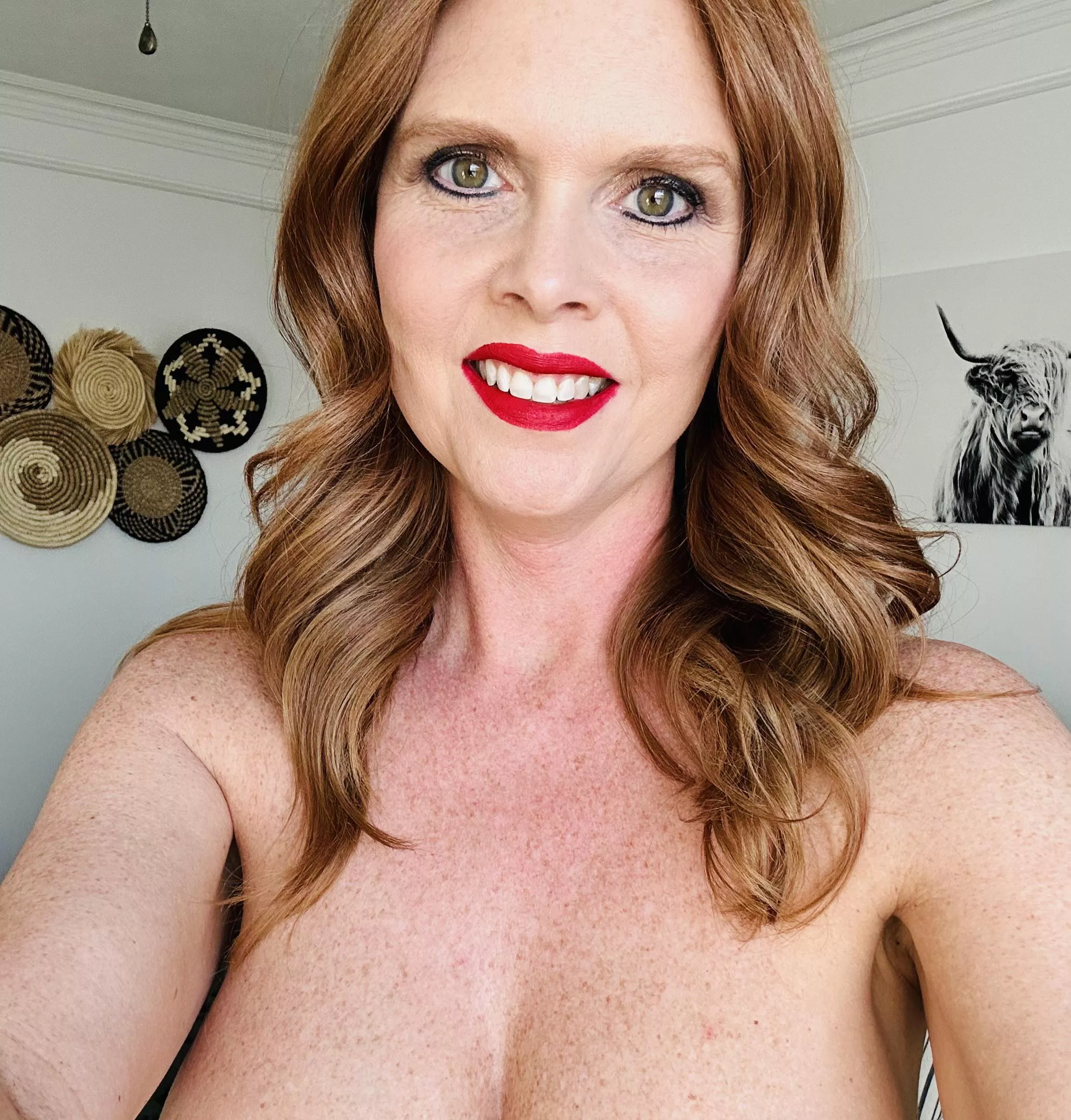 I prefer, kissed by the sun posted by Redhead974