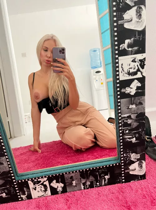 I'm feeling like a total enchantress right now. by jehacas74