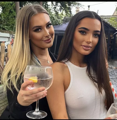 Left or right chav by StoneDad