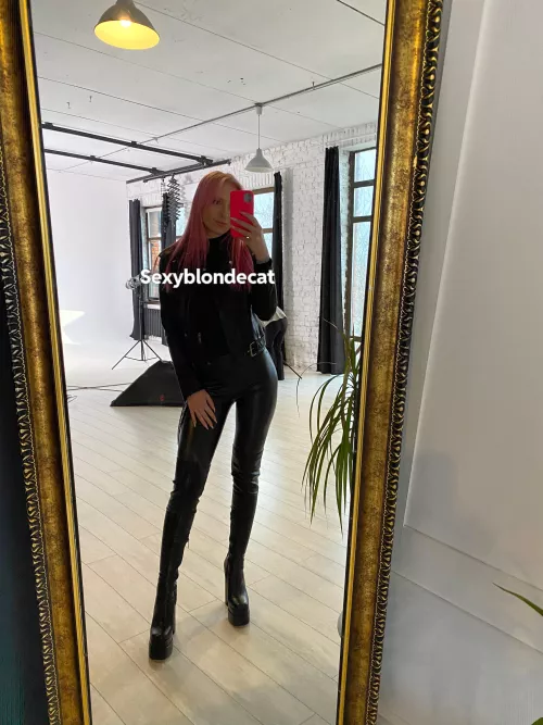 My favourite outfit by Sexy_blondecat