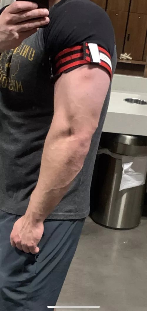 Nice pump by magnumdongsimp