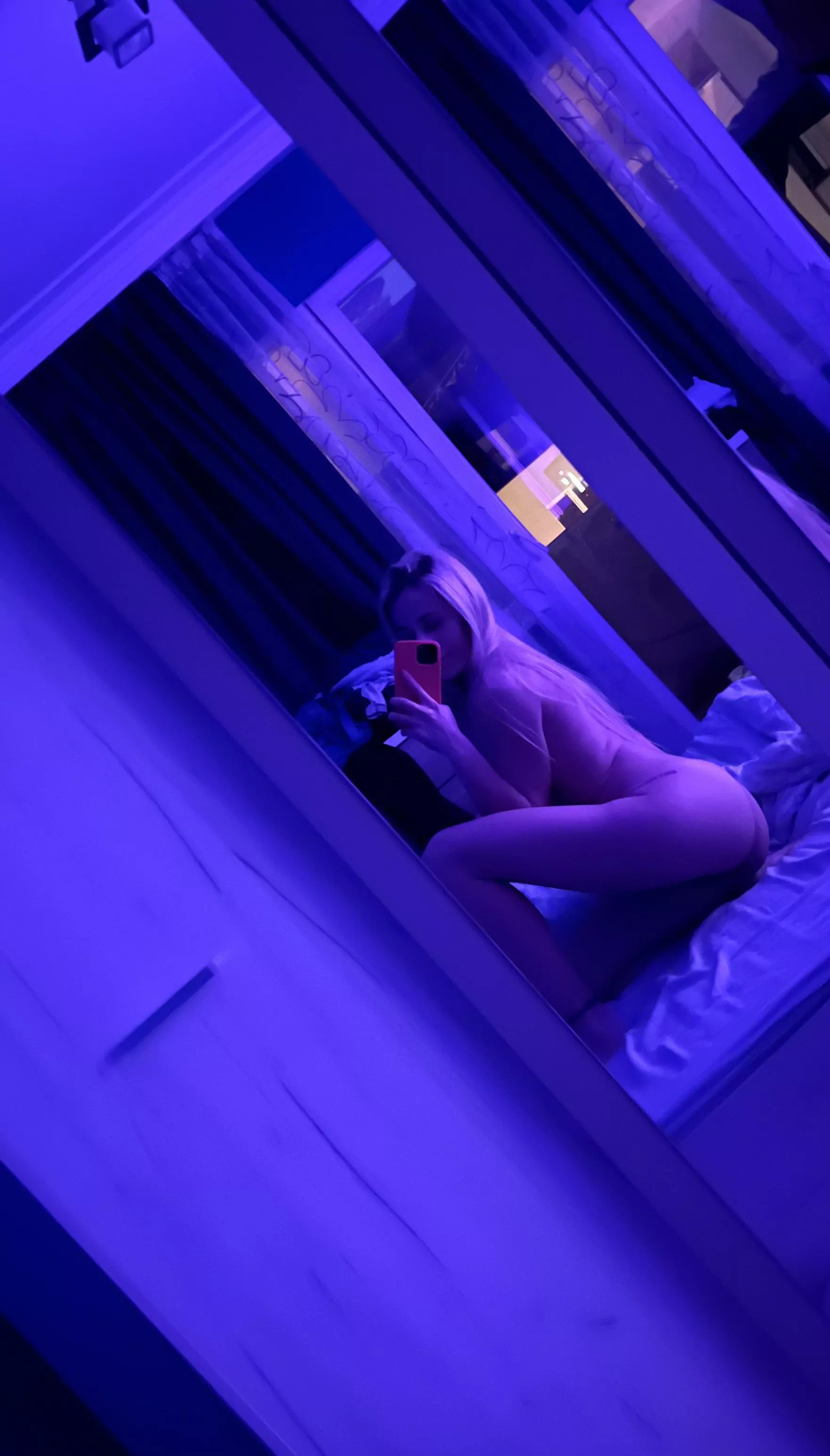 [oc] help me pecome a super ⭐️ 🤩 posted by SUPERRMARR