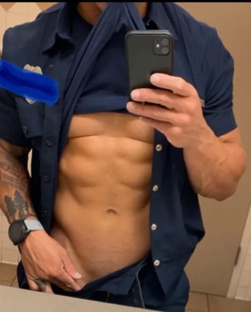 Peek from work (34) by eyenokia