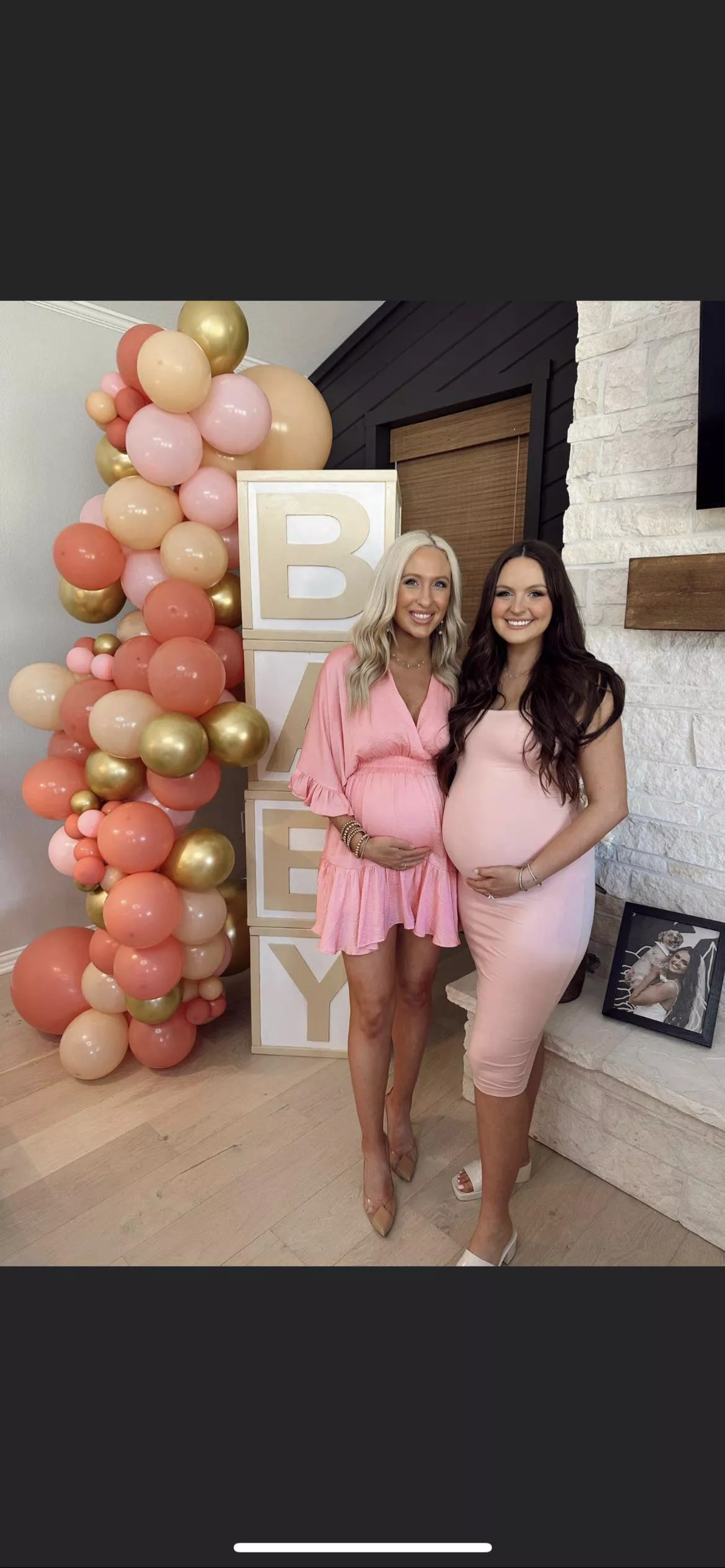 Pregnant babes😍 IUTR posted by Sad_Background_8573