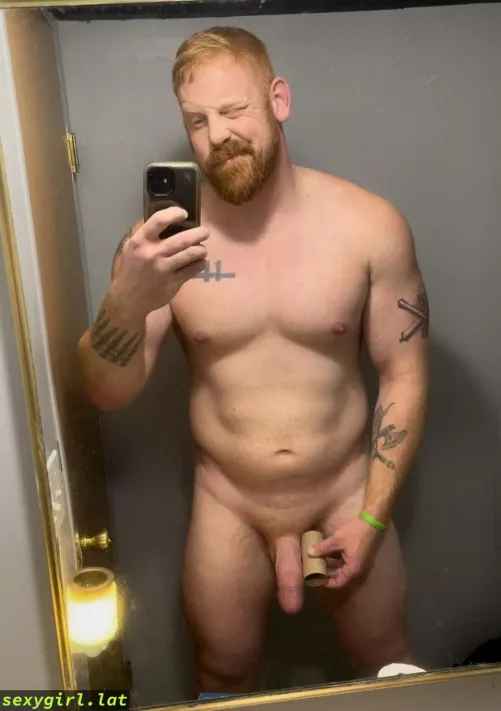 size comparison if you were interested 😜 by FHTy4M7kxCLfLGrspa