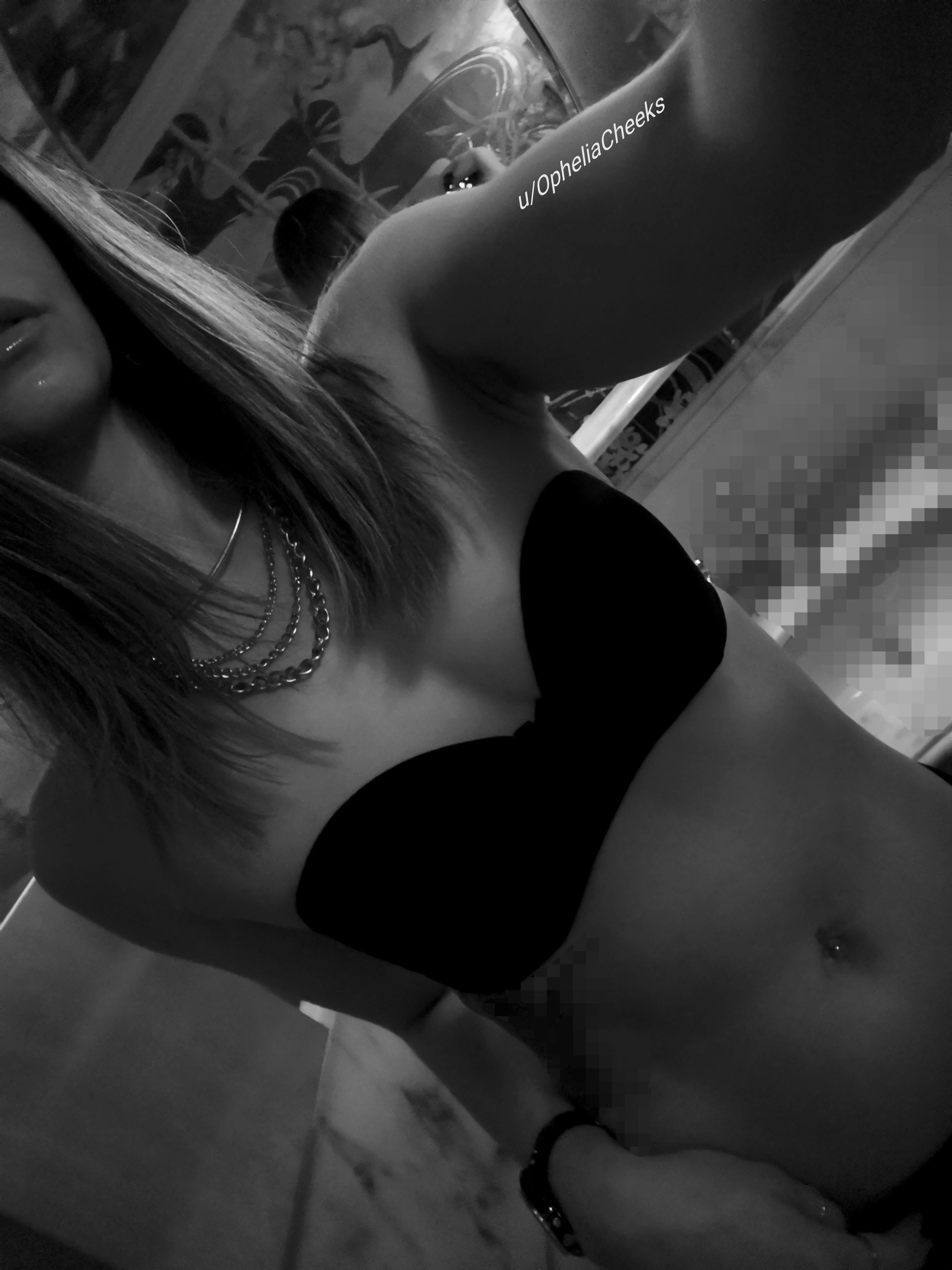 What was waiting for you under my little dress last night [F] posted by OpheliaCheeks