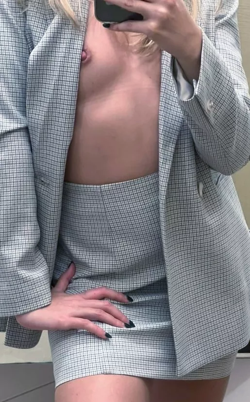 When you know I mean business.. posted by scientist_hotwife