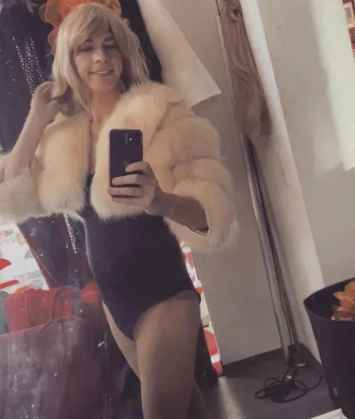 Would you take me out on a date? What would you like to do?🌸😊 by Princess_Chloee