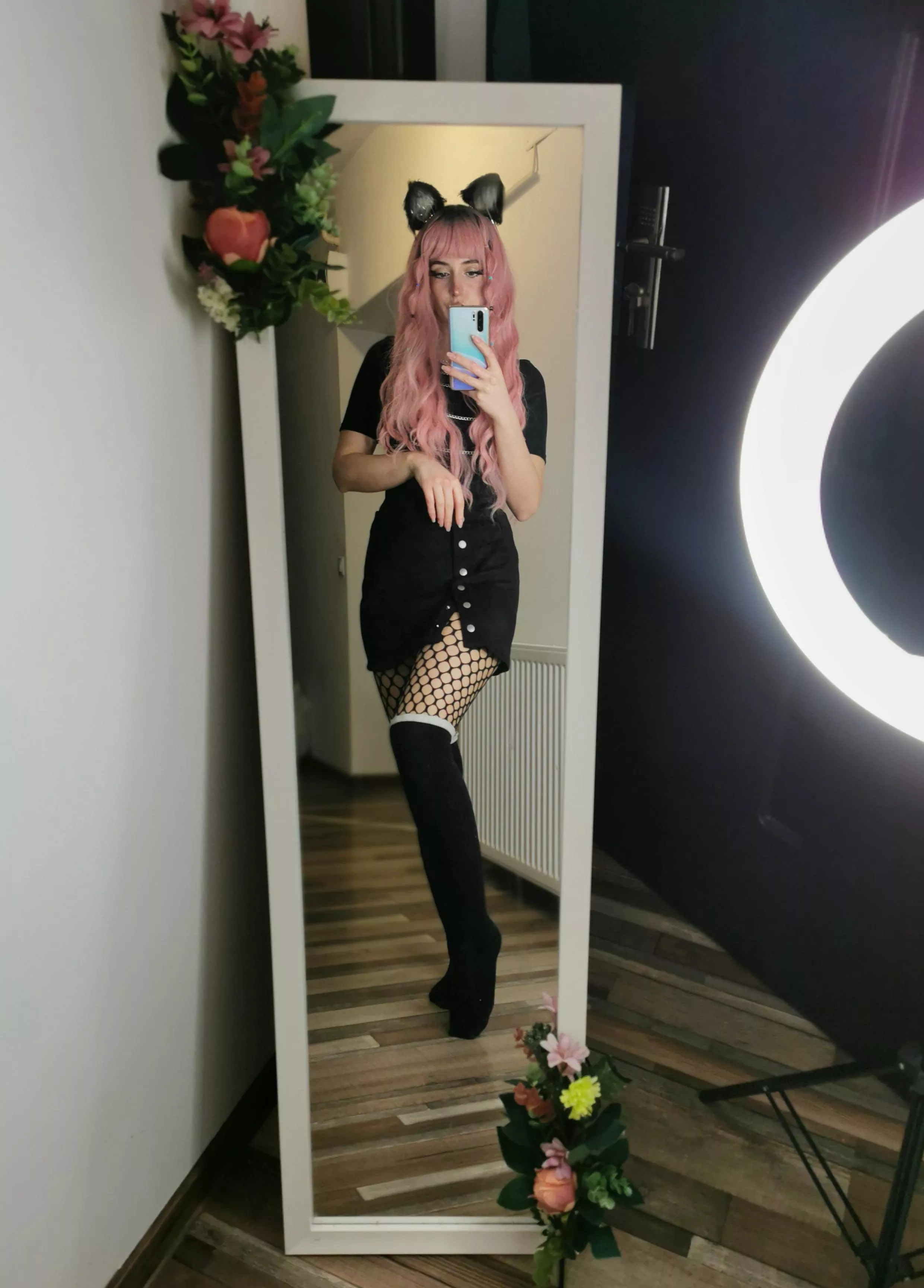 You find me in your room, what would you do? posted by miremi137