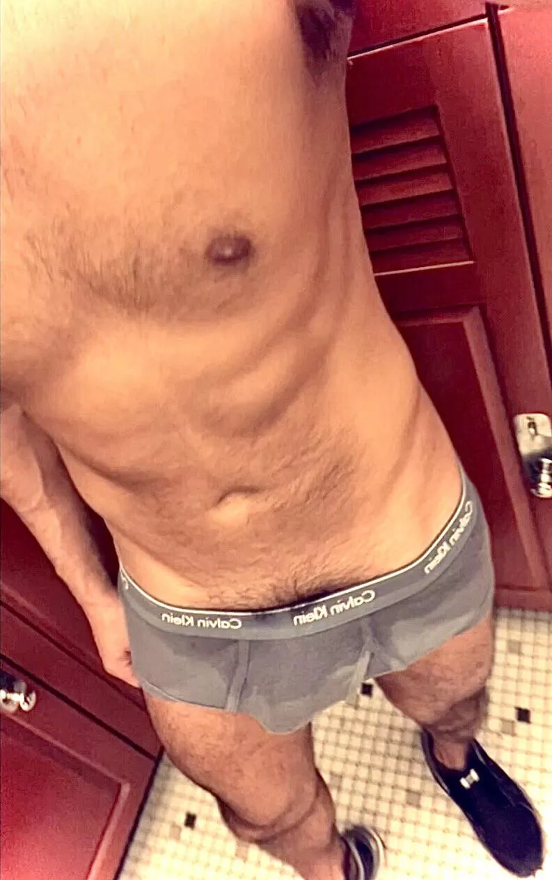 After an intense workout 💧💧 posted by Luicitos