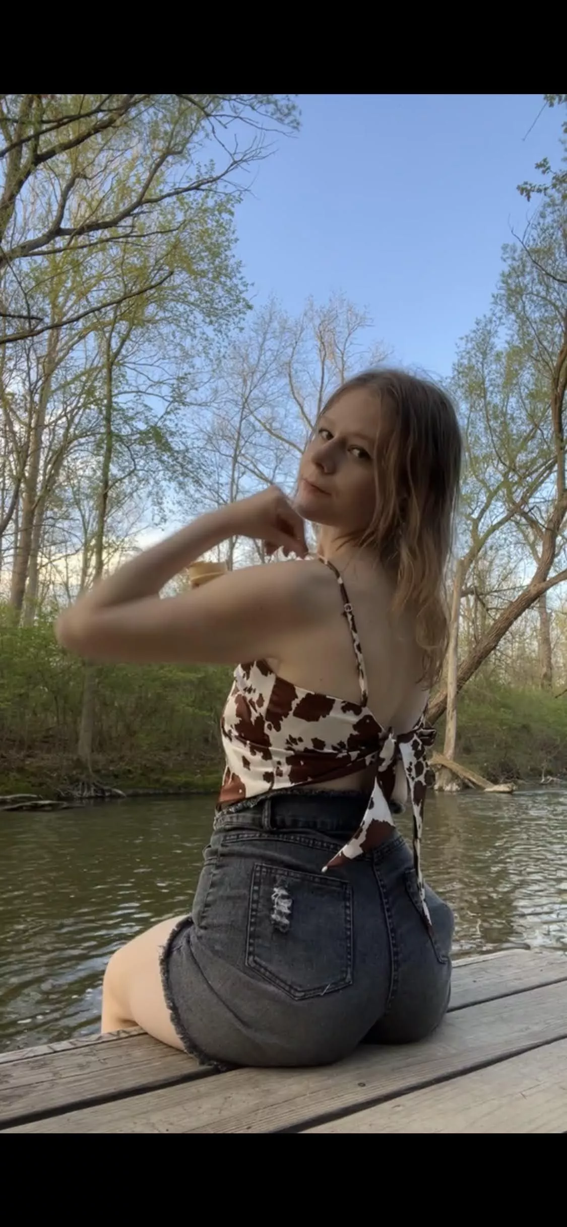 Armpit from the back posted by fruityp3bblz