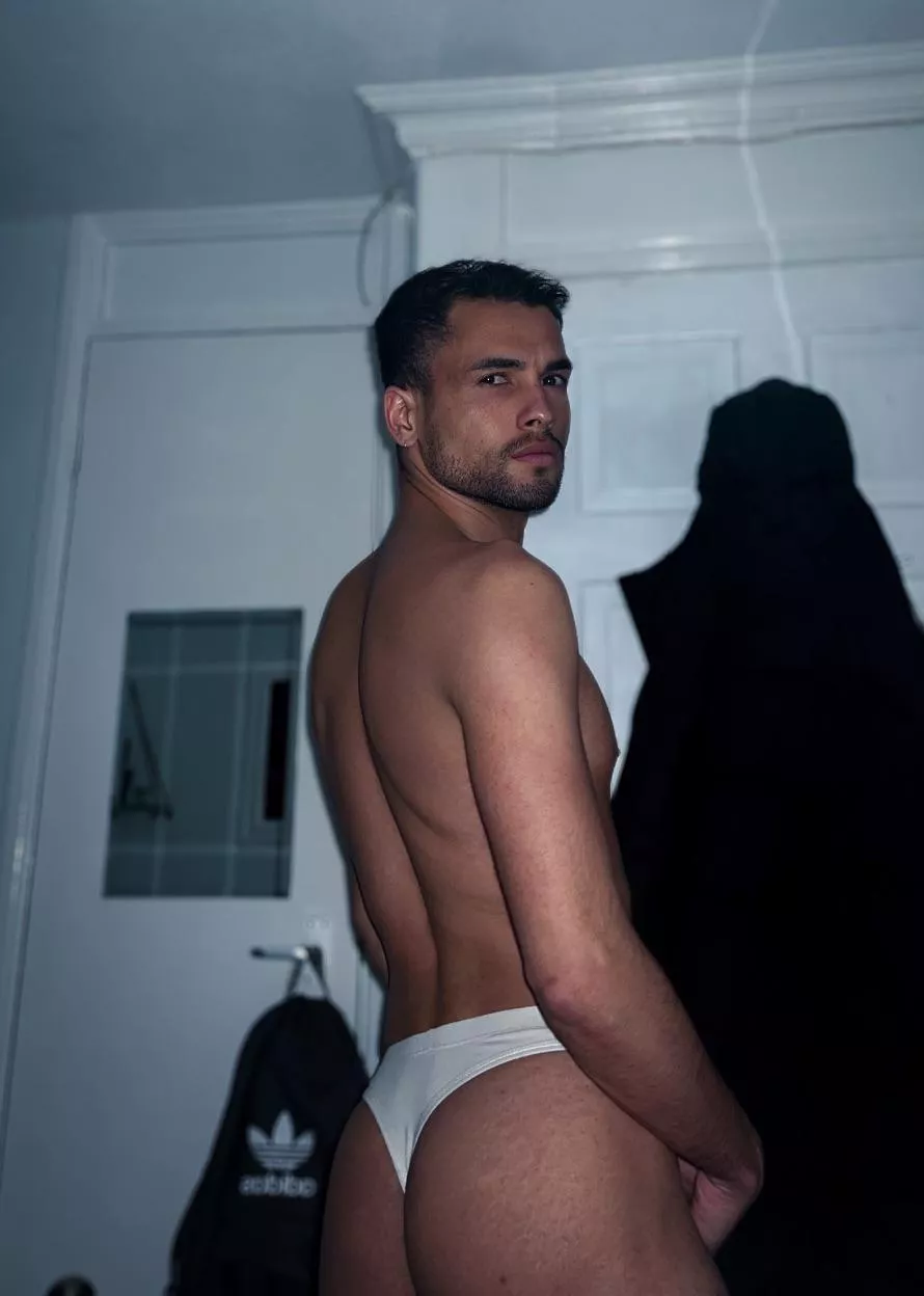 Back into wearing thongs 👌🏽 posted by Limp_Opportunity4590