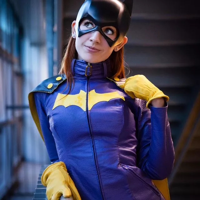 Batgirl by Amanda Lynne posted by gruelly4