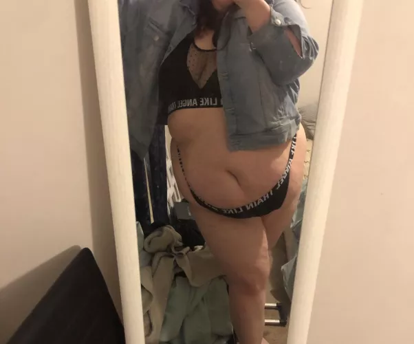 Big bellies are the best bellies. Big soft belly! PS If anyone wants anything message me 💕 by Adcel