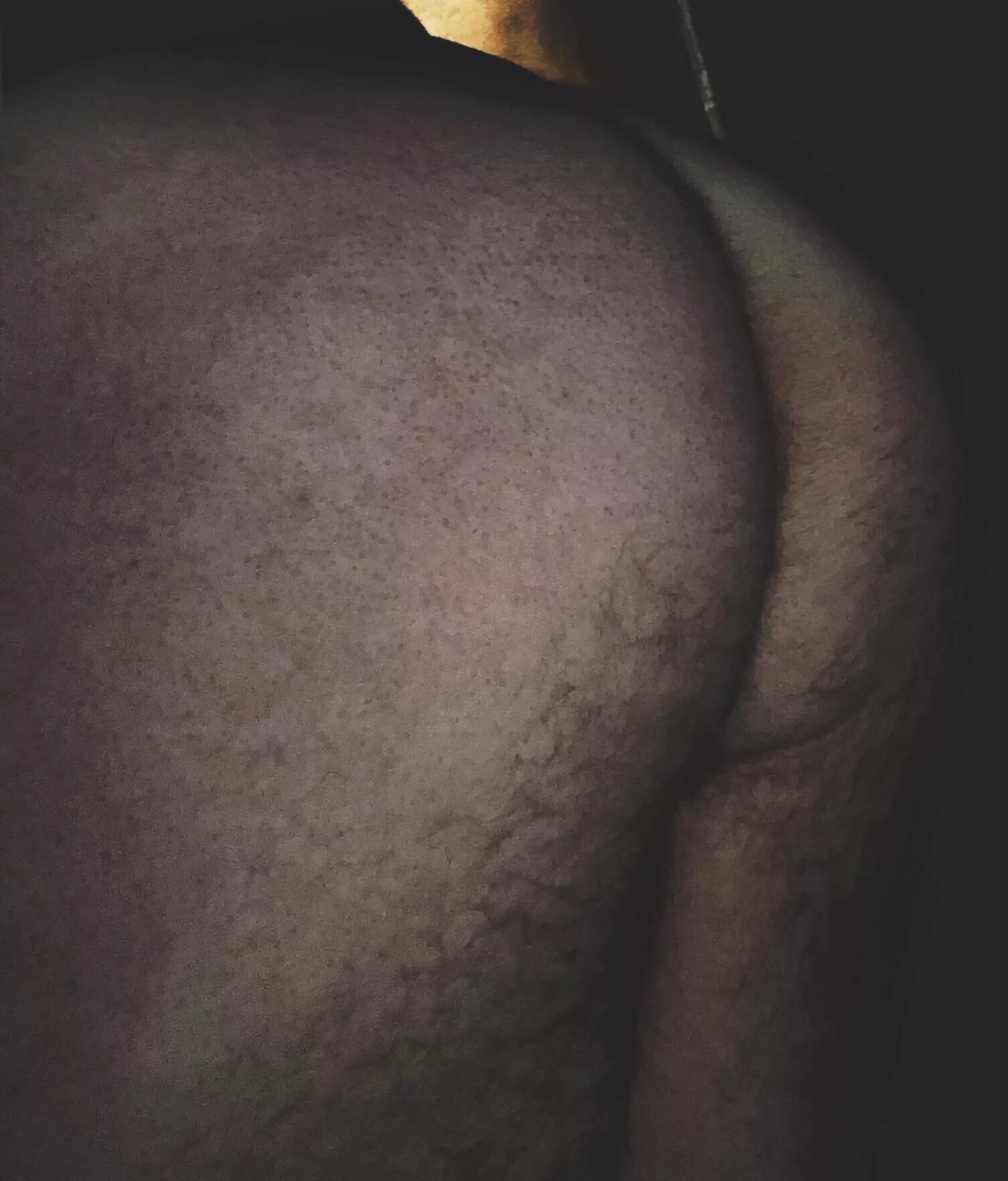 come spank my jiggly ass😩 posted by griffithdaddy