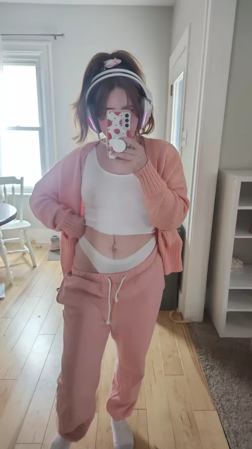 Cozy pink Sunday 💕 (f) by teichann