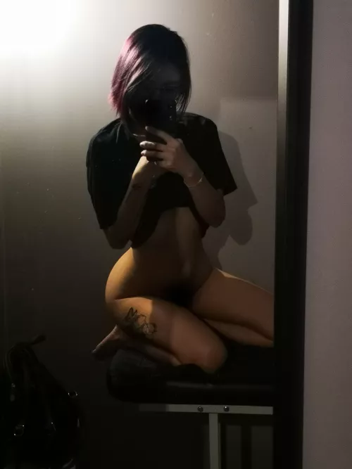 Crouching tiger 🐅, hidden pussy🌸 by Yunnie_Elle