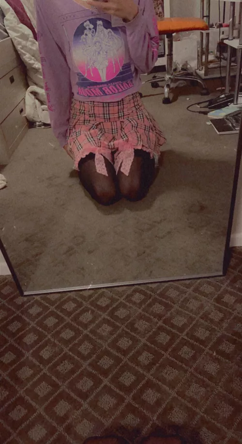 Do you like my outfit? by CloudPapiiii