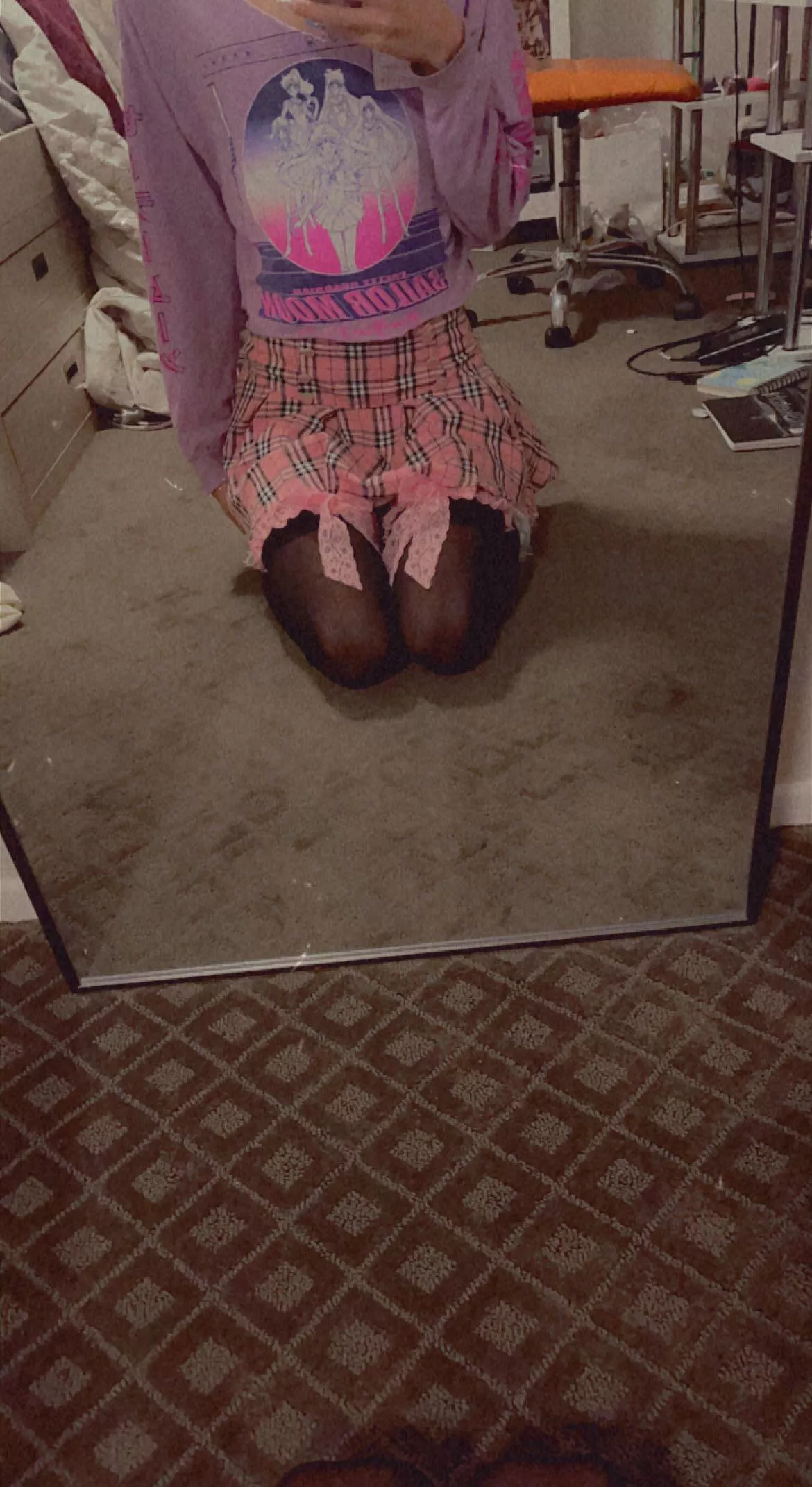 Do you like my outfit? posted by CloudPapiiii