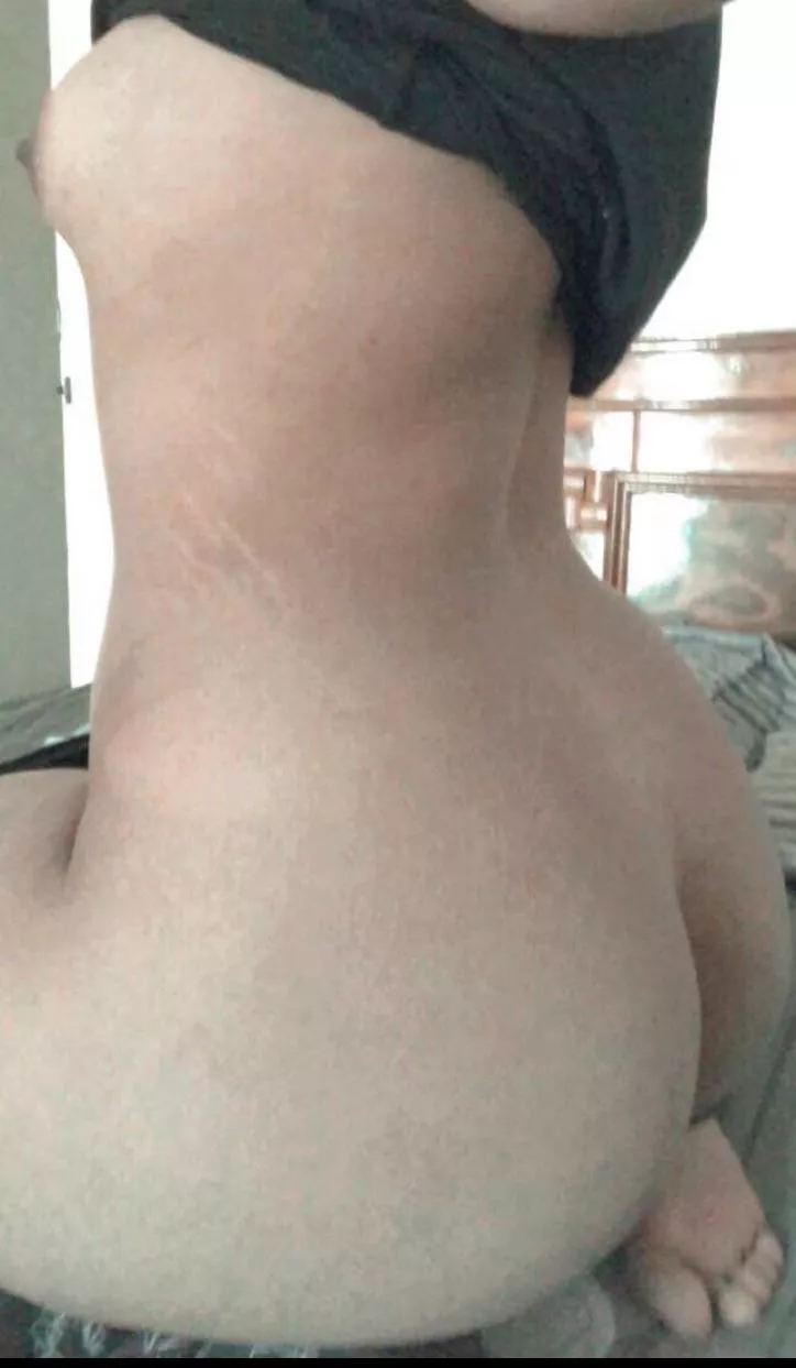 Do you like my shape? posted by Healthy_Signature96