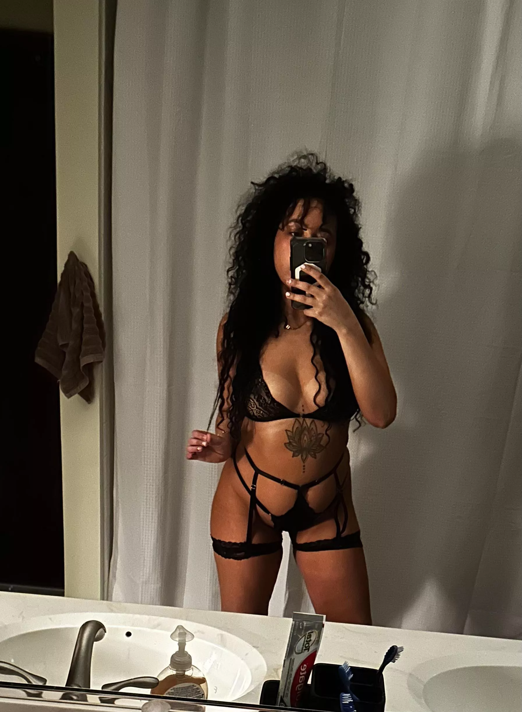 Don’t ask if I want a tribute … just drop the video here ;) posted by Luvinolivia