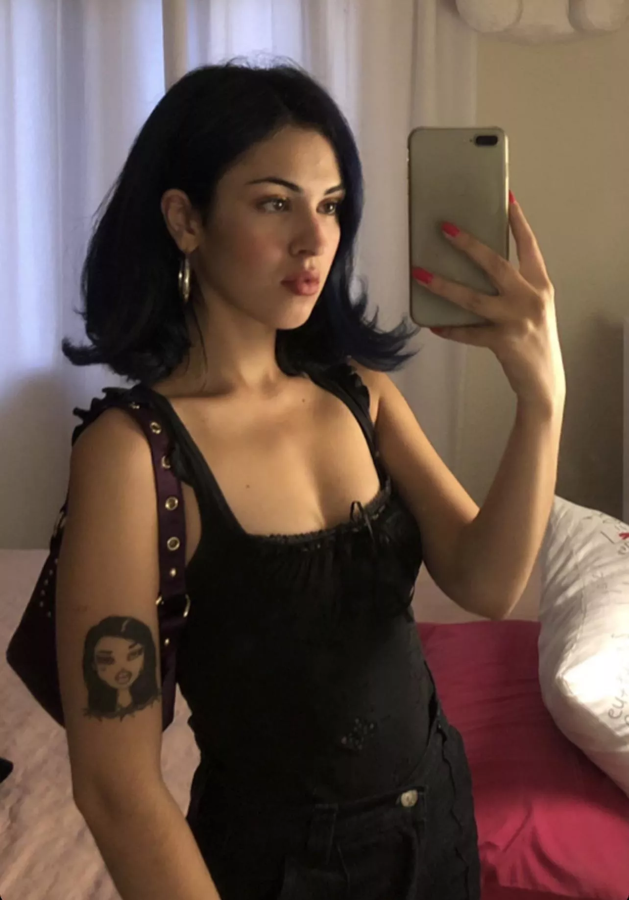 Dressed up for dinner with Daddy posted by bswizzzle