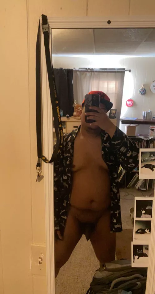 Hanging out 🤷🏾‍♂️ by MurkyAcanthaceae9035