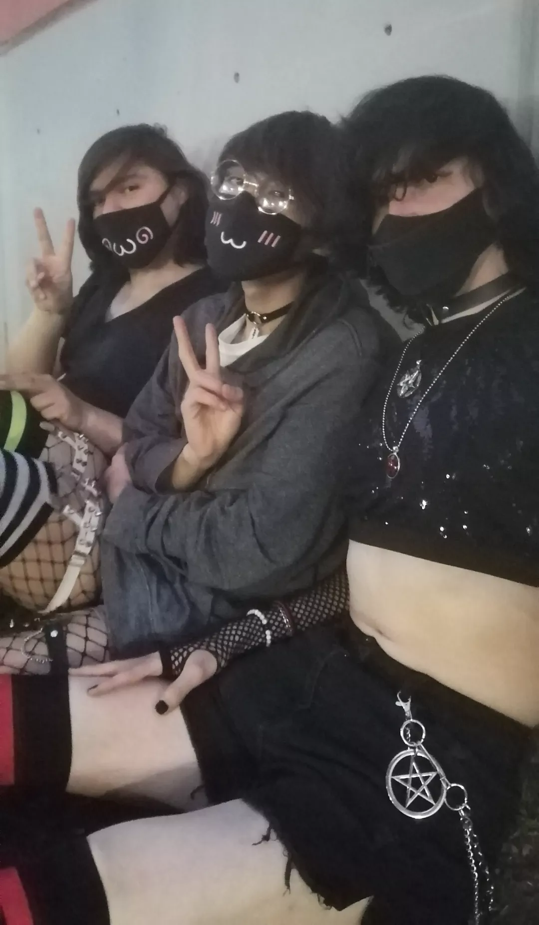 Hanging out on the park :3 posted by Shoto_suki