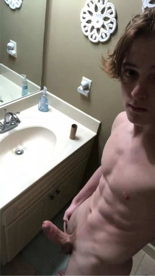 Hope you ladies are having a great Monday! by Typical_Ad_2219