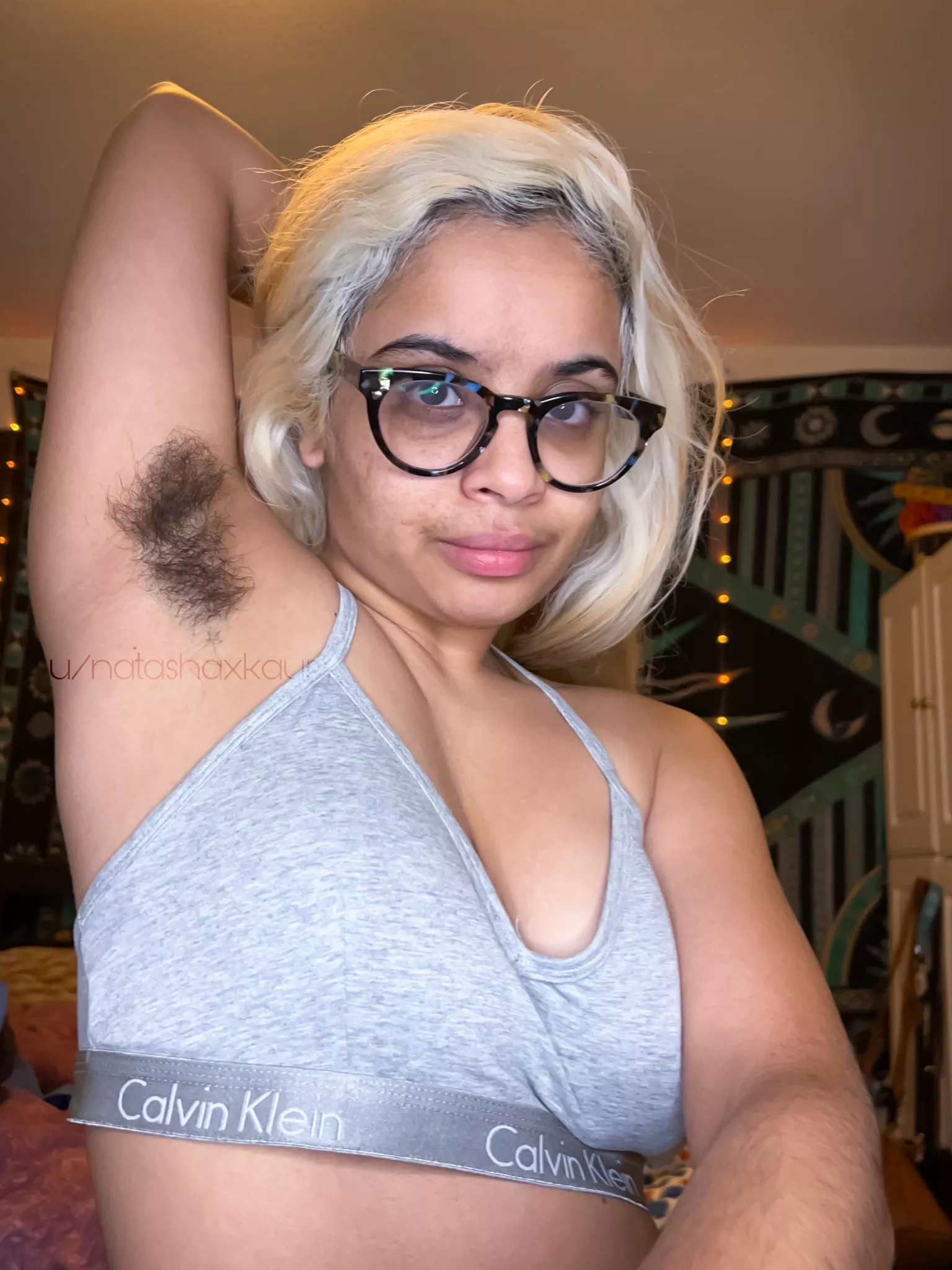 I get so wet when men smell and lick my armpits posted by NatashaxKaur