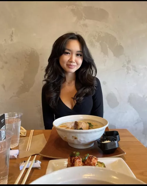 I just love her 🫶🏾🇰🇷💘 by Blvckaveli