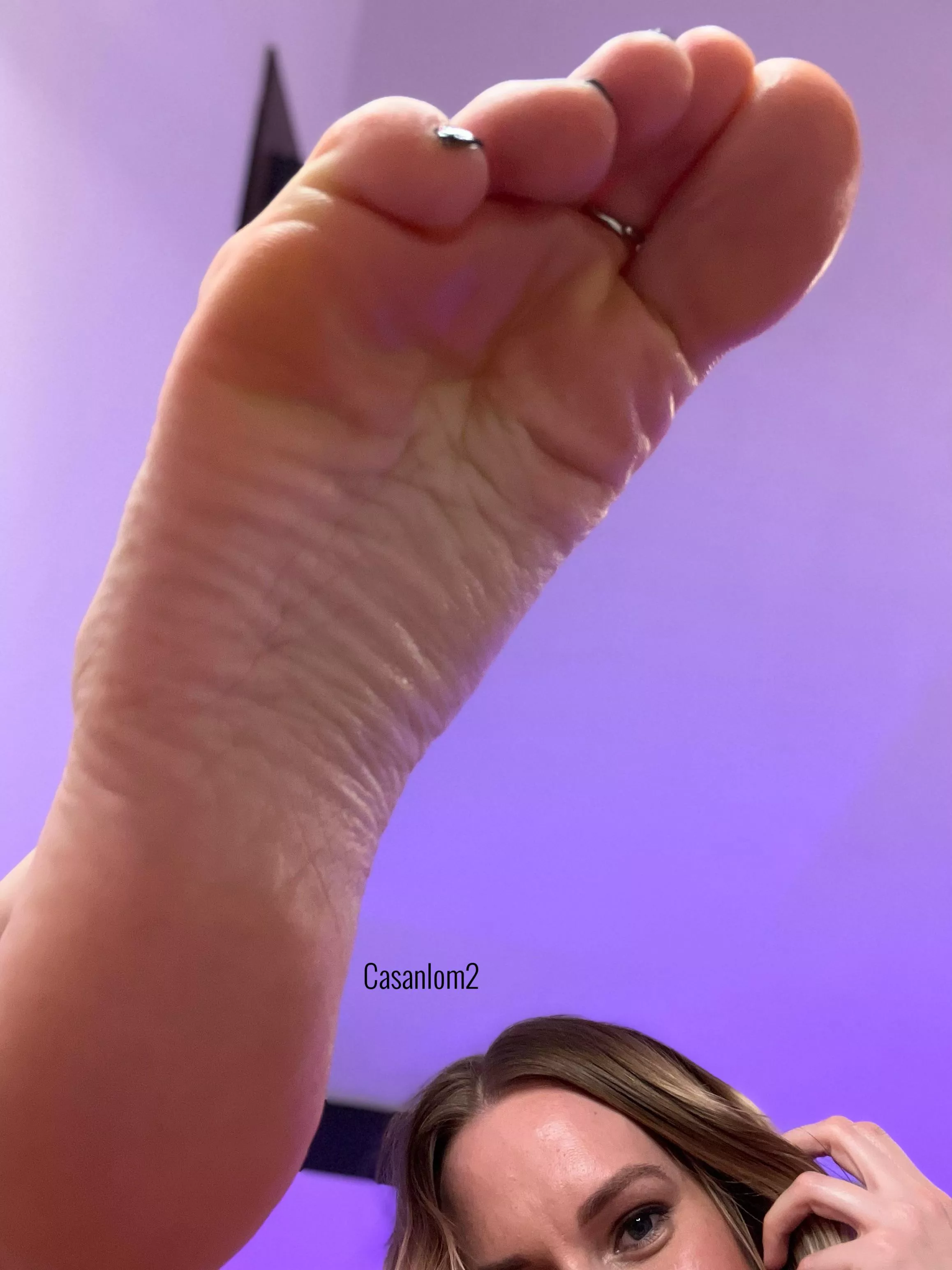 I liked the way my wrinkles looked here 😍💜 posted by Casanlom2