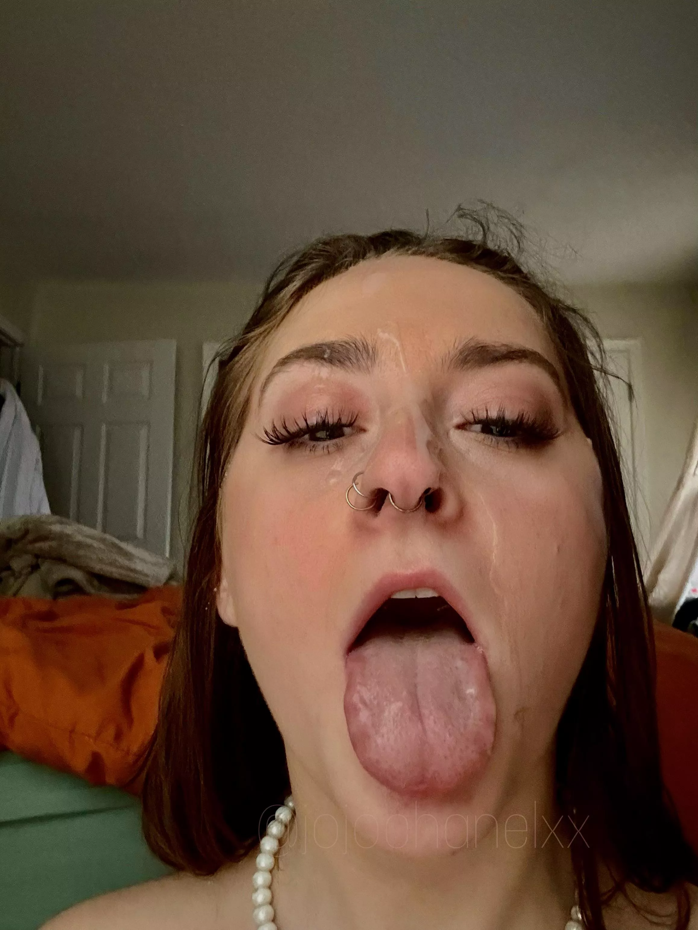 i look so cute with cum on my face ♡ posted by notj0elle