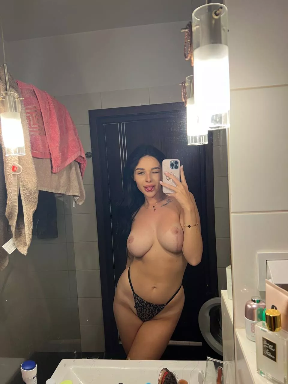 I need your hands on them😈🍒 posted by partialblacksun