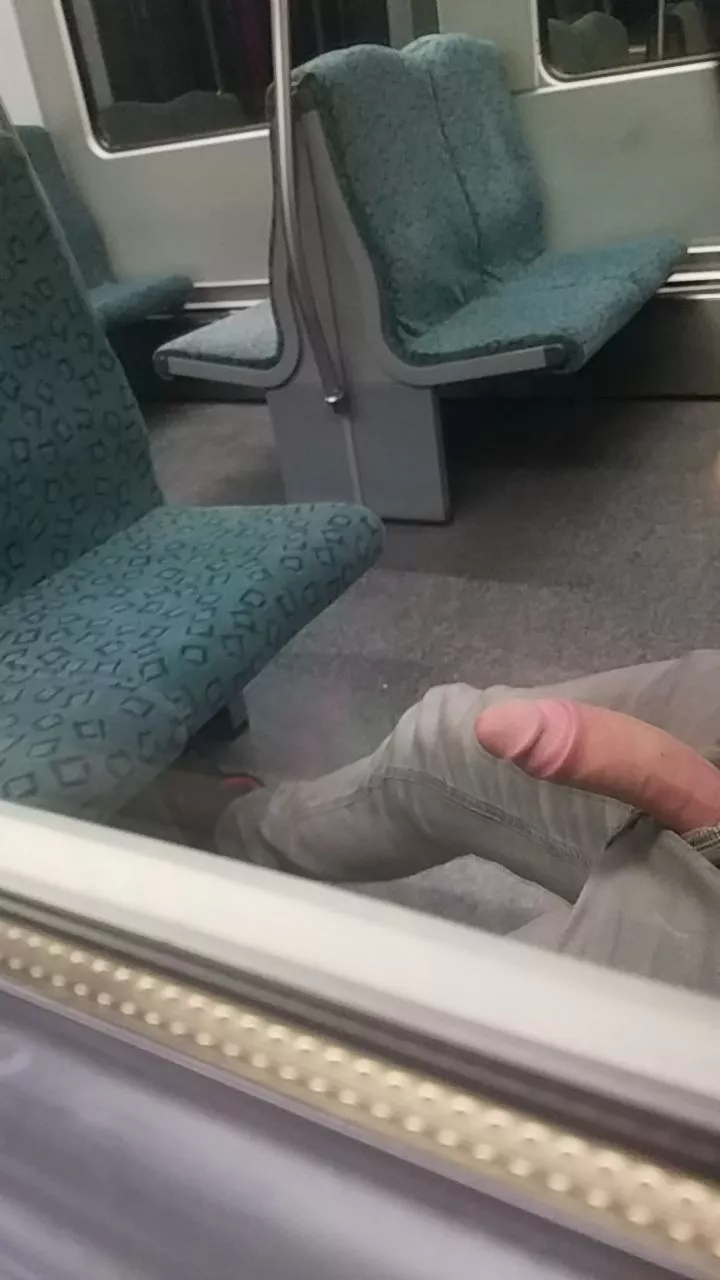 In an empty train 🙃 posted by theexplorer002