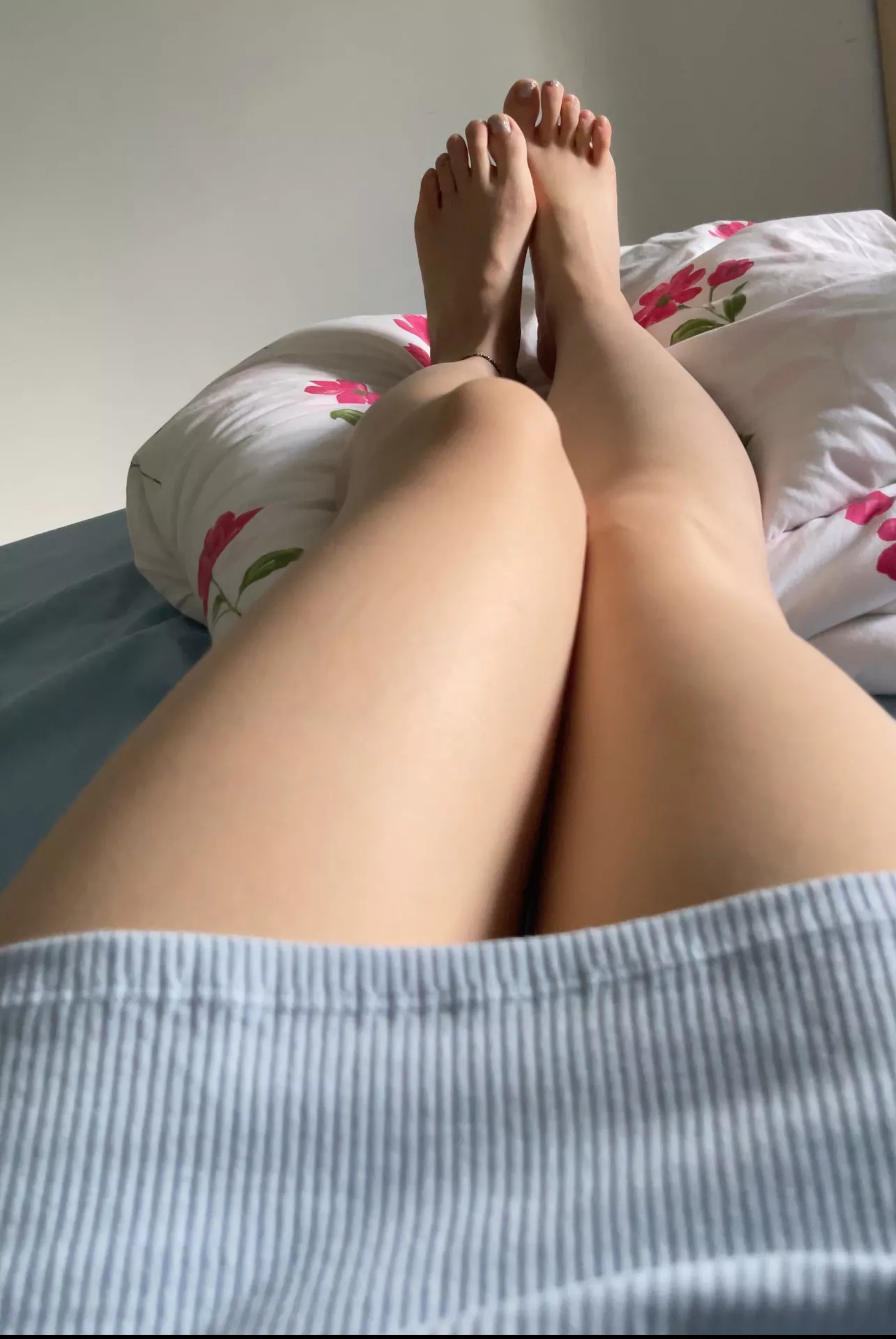 In my blue skirt posted by JitteryIllustration