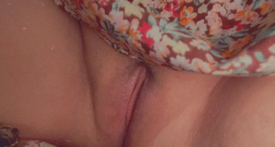 Kiss it? 😊 by WakeUpWillowWest