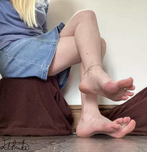 Like my arches from this angle? by Elfrida77