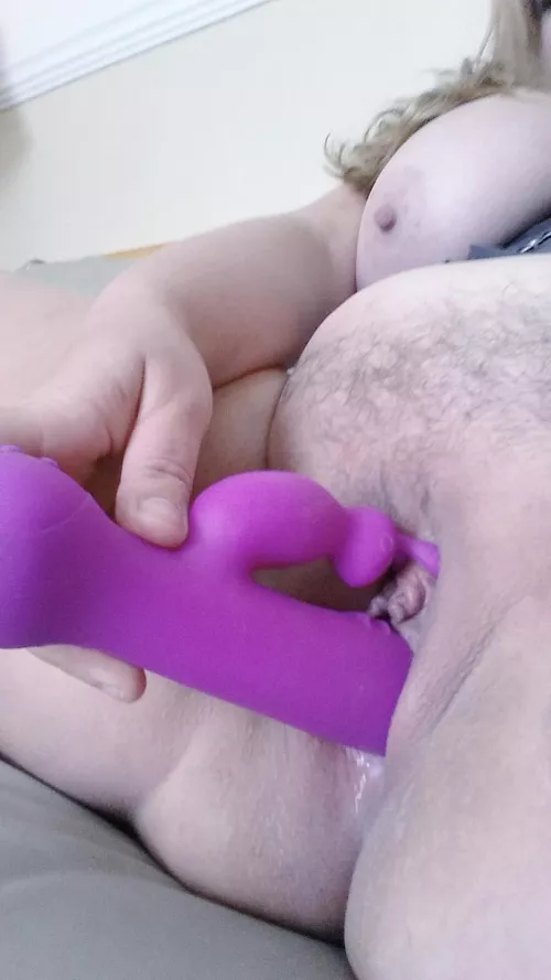 London Andrews by evenflow_2991