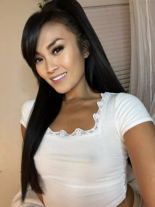 Look into my eye by sunshinesinababy