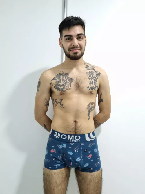 Maybe I should shave, what do you think? by Pretty_guy23