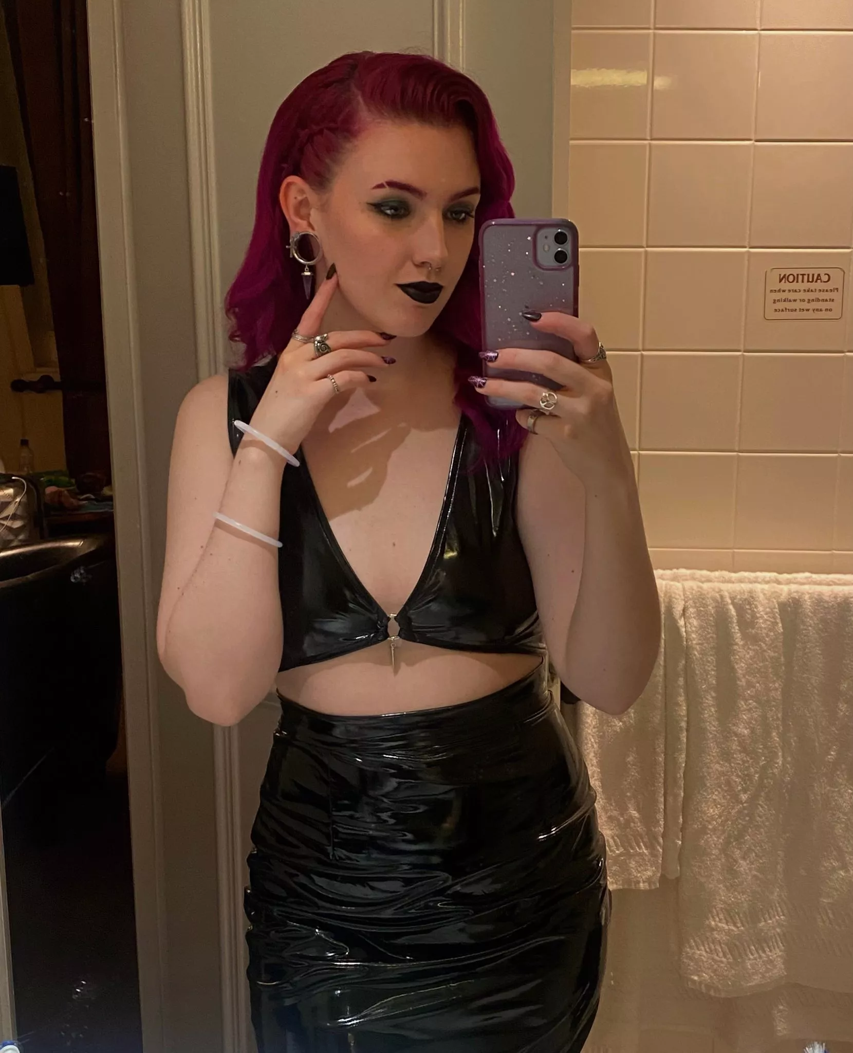 [OC] Wore this outfit for my birthday, I totally understand the hype now posted by MYSTIK_MINX