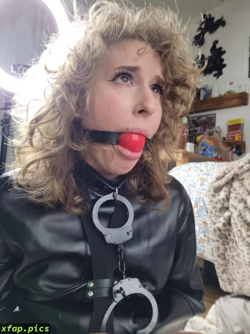 oh boy... by rv26zfPayrfGqnc5z