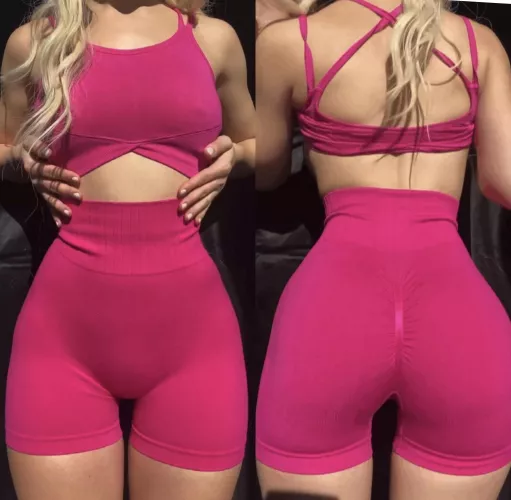 Pretty in pink by ella_petite