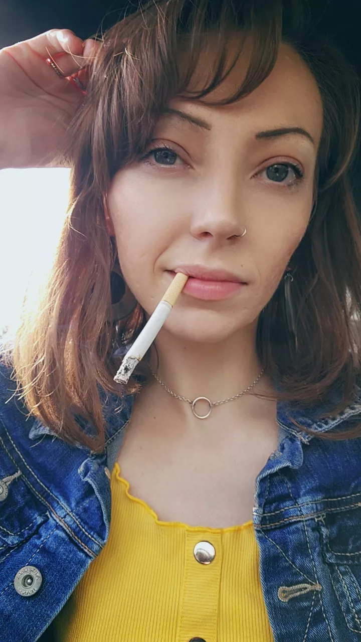 Puffy, the sexy smoker posted by mycelium_mother_