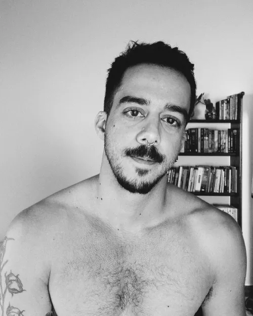 This is one of my fav. Hi y'all! 🤓 by razumikhin92